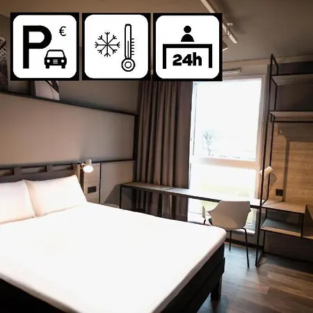 Ibis ホテル 3*