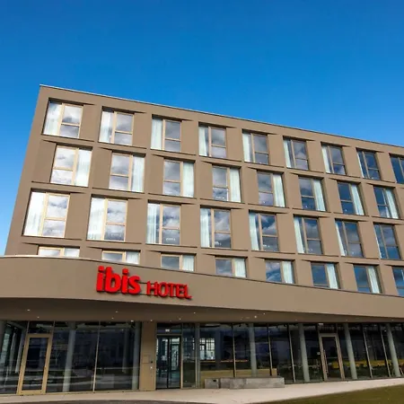 ホテル Ibis